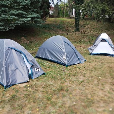 Oliver Inn Camping Balatonlelle Esterno foto